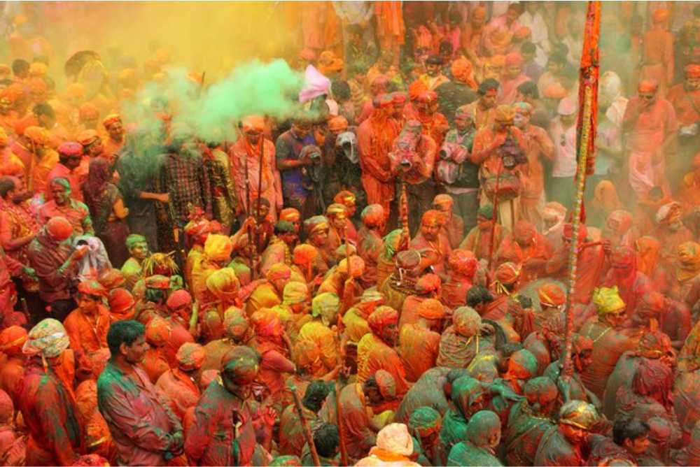 brj-Holi