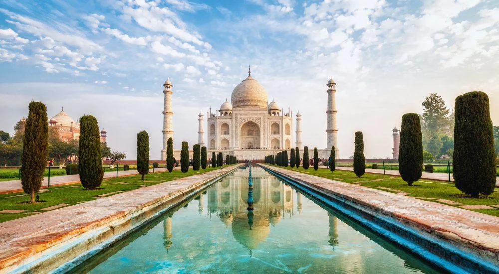 agra, tourist attractions in india