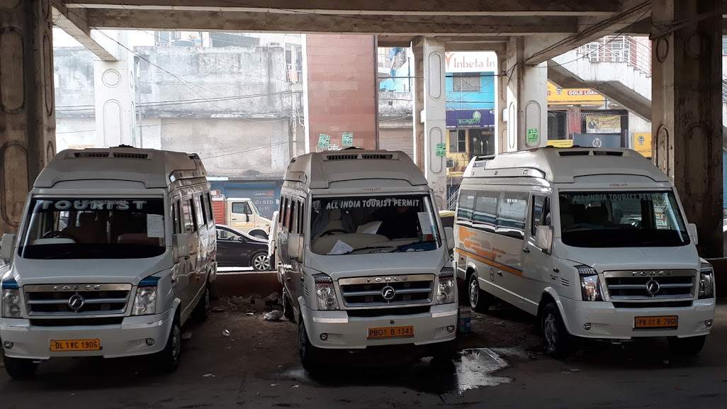 Delhi to Bhadra Tempo Traveller Minivan Service